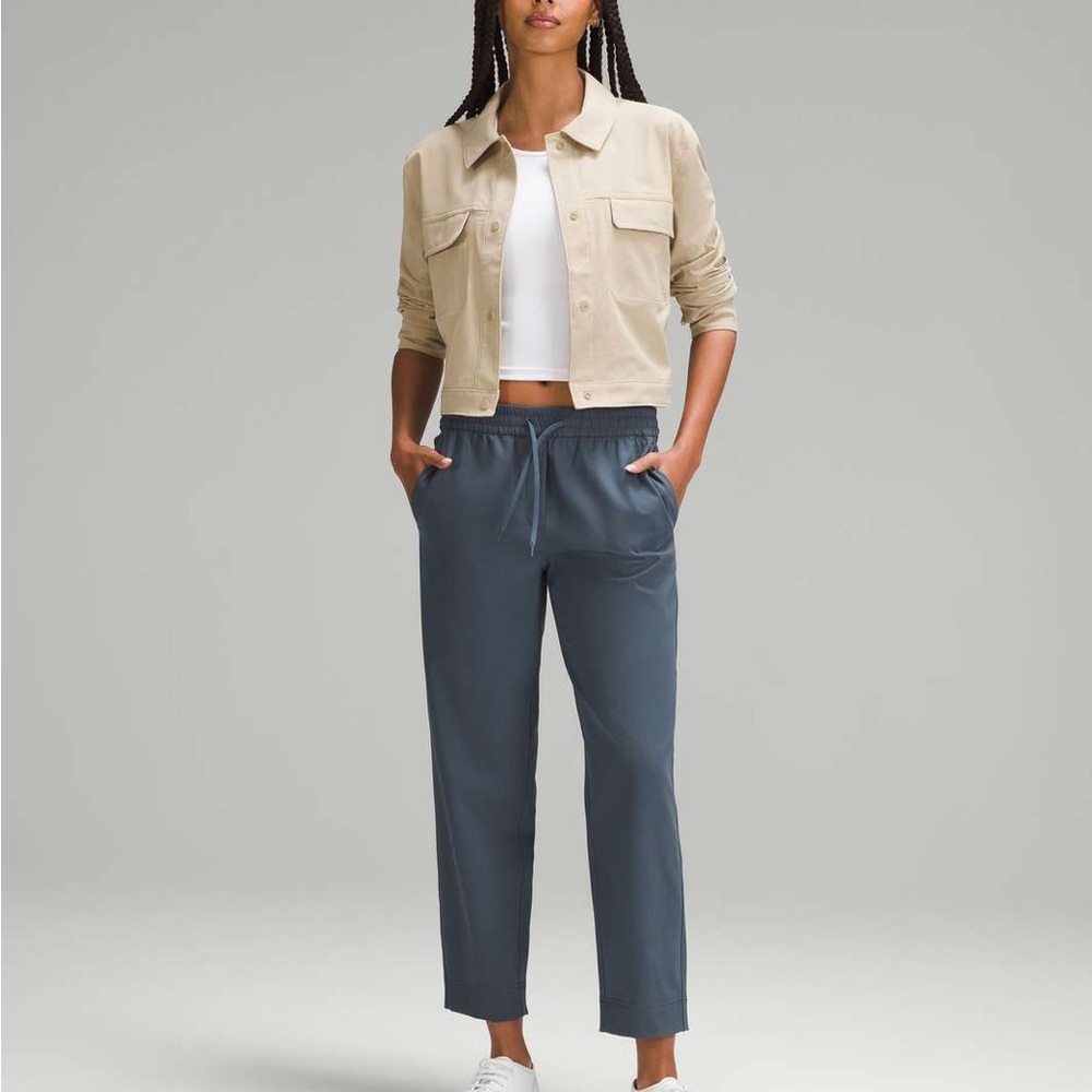 tapered leg mid rise 7/8 pant luxtreme  lululemon
